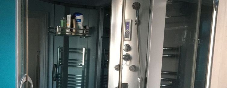 Redbridge En-suite Bathroom